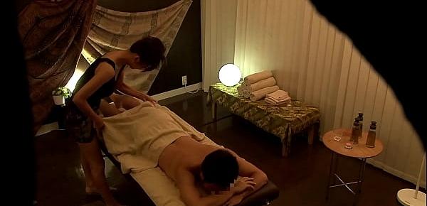  Akasaka luxury erotic massage!Excessive superb service that is routinely performed at luxury massage shops.